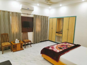 The Hotel Luxury